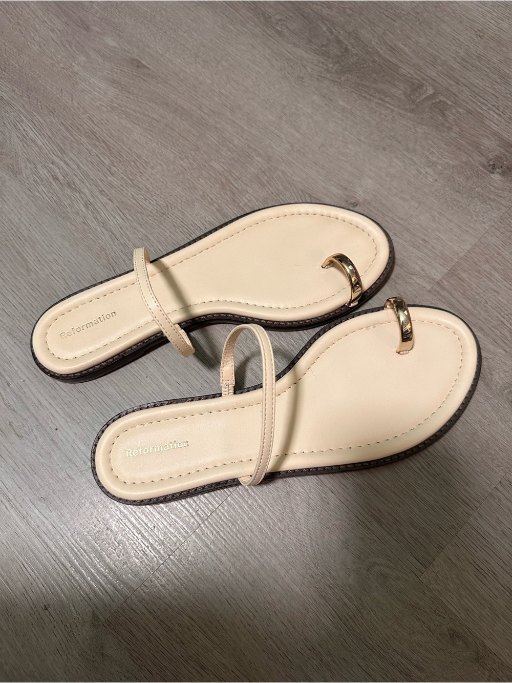 Reformation Toe-Ring Slide Sandals